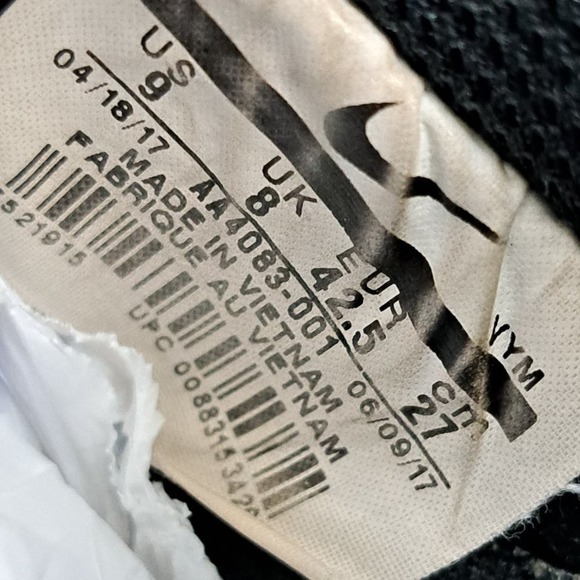%Nike Air Force 1 Low \'07 Black Leather 2018 Size 9 Men / A 31 main image 12